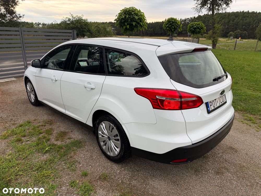 Ford Focus 1.5 TDCi SYNC Edition ASS - 6