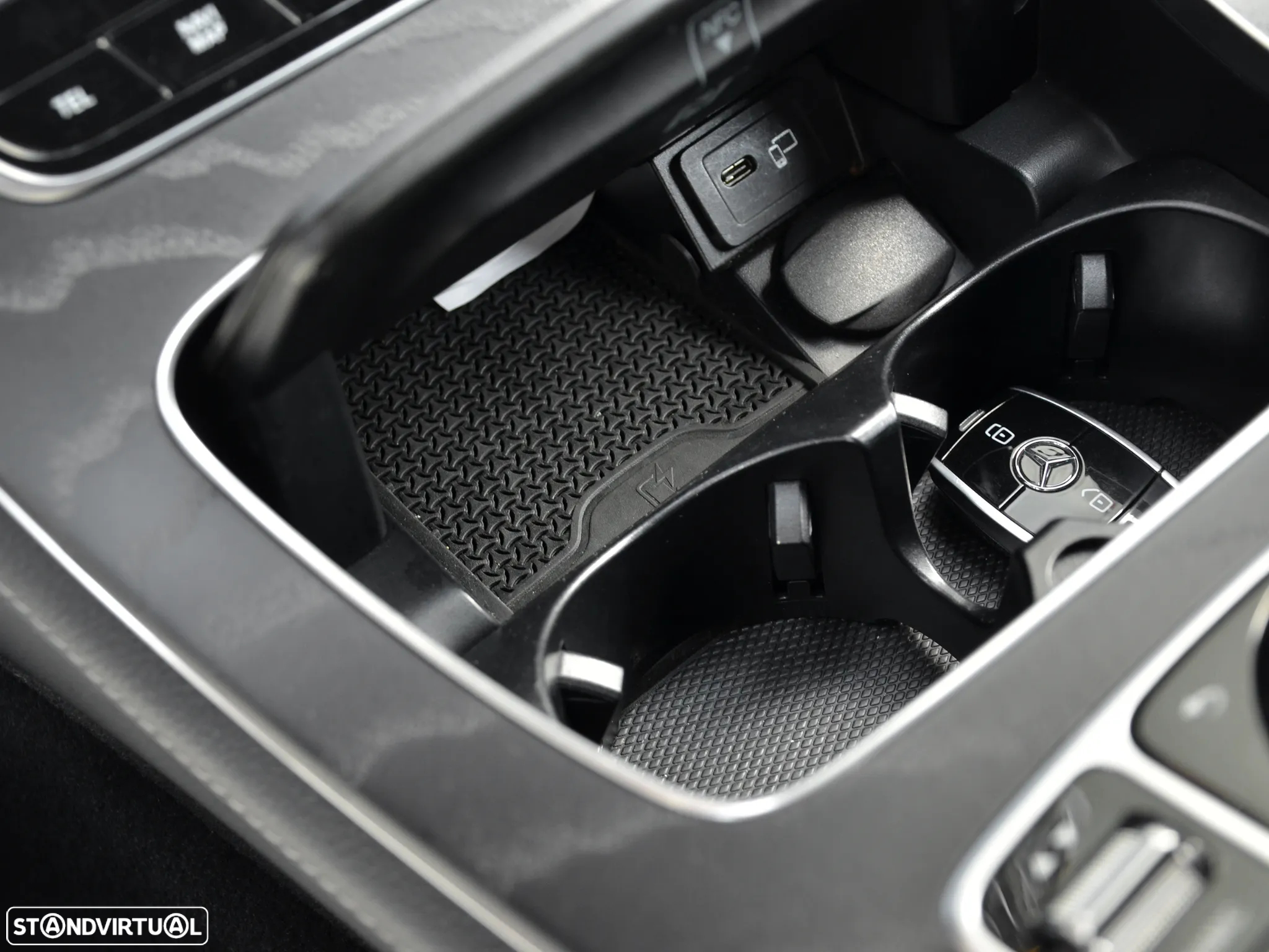 Mercedes-Benz E 220 d AMG Line Aut. - 33