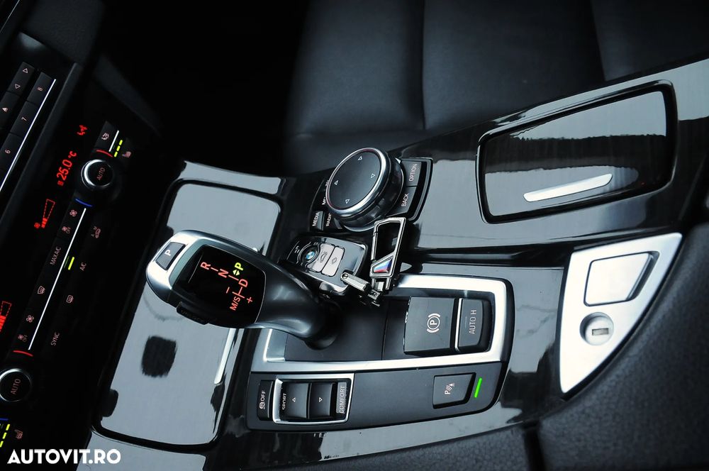 BMW Seria 5 530d - 14