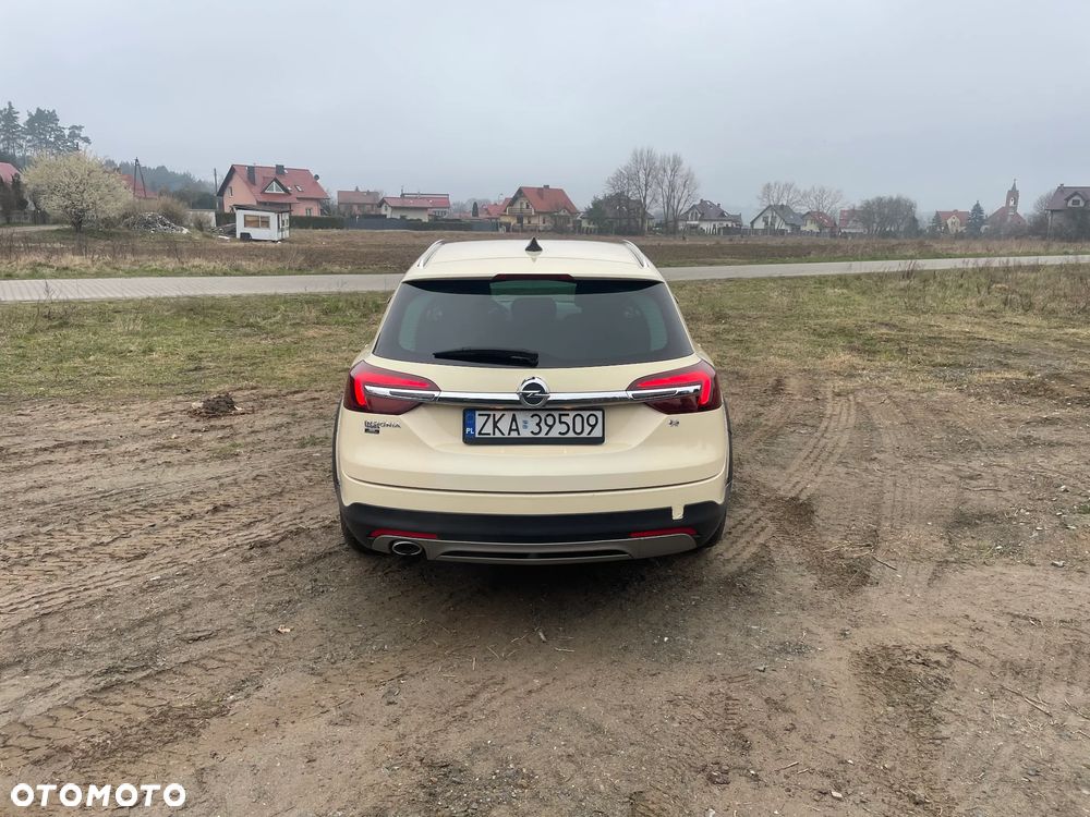 Opel Insignia 2.0 CDTI 4x4 Sports Tourer - 5
