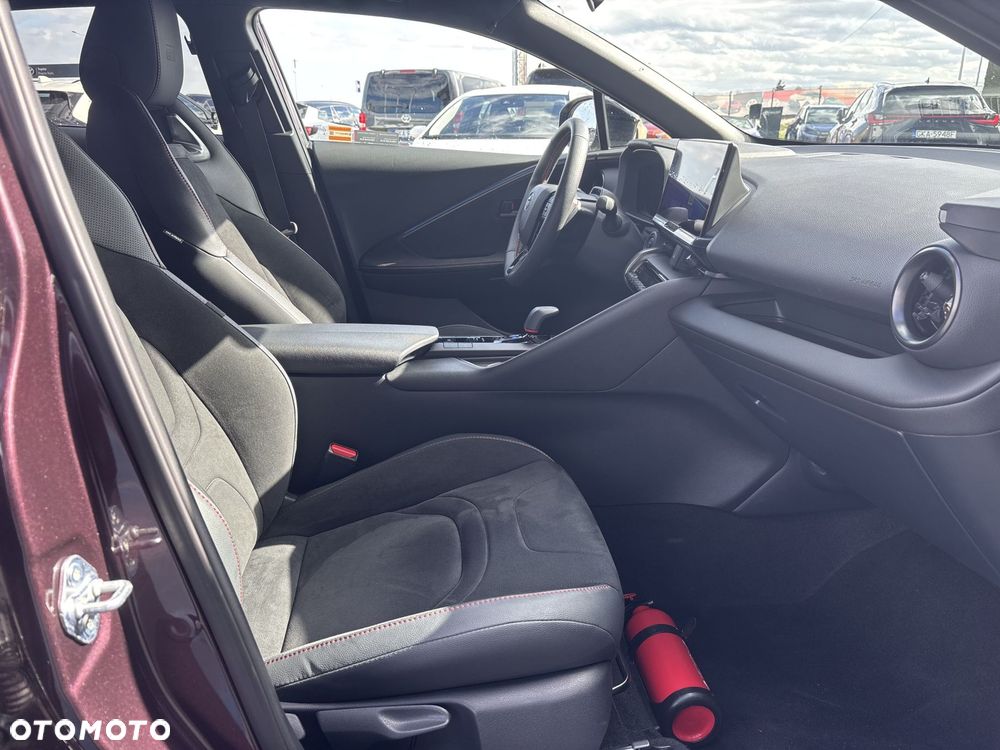 Toyota C-HR - 19