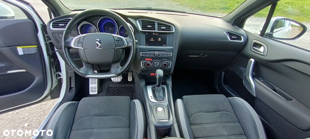 DS Automobiles DS 4 - 25