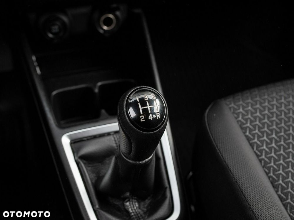 Suzuki Swift - 18