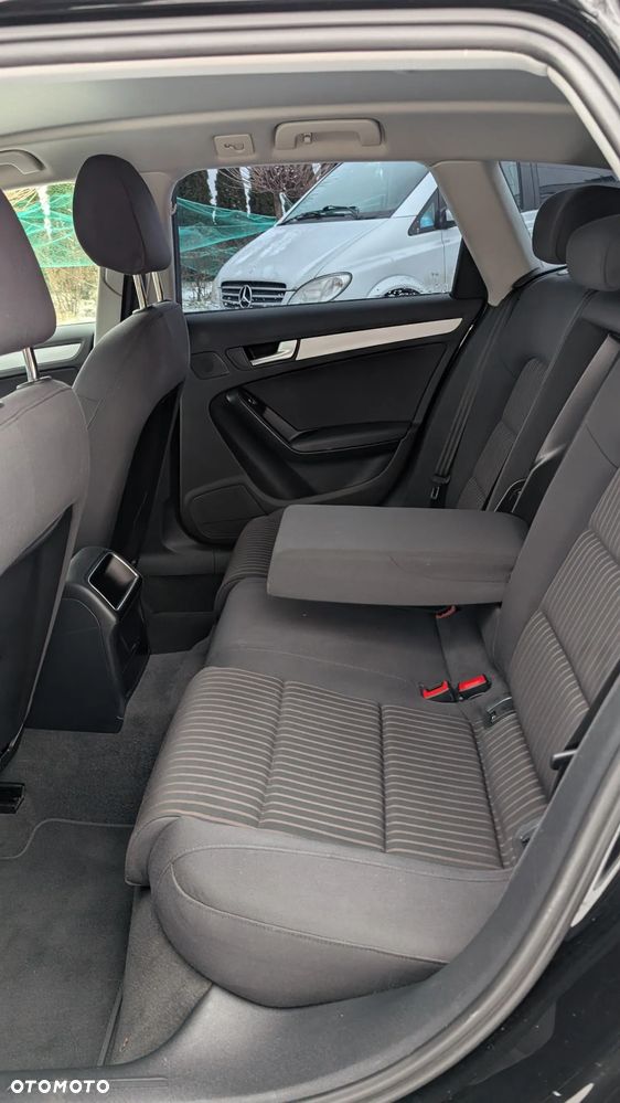 Audi A4 Avant 2.0 TDI S tronic design - 8