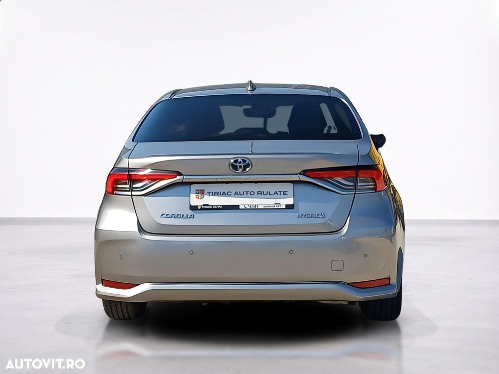 Toyota Corolla 1.8 HSD Dynamic - 5