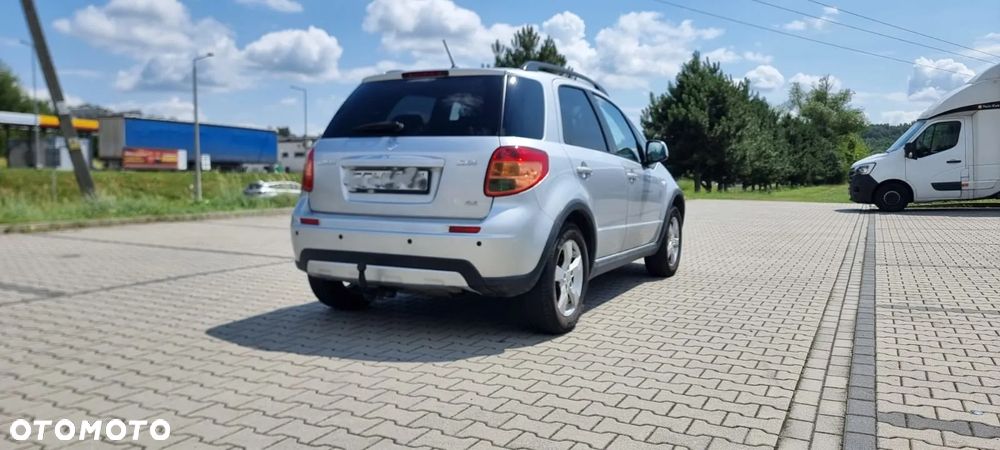 Suzuki SX4 1.6 Premium 4WD - 5