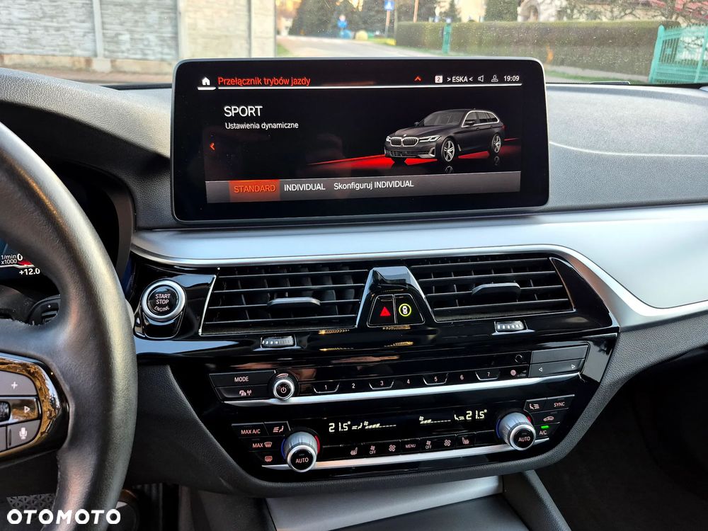 BMW Seria 5 518d Modern Line - 23