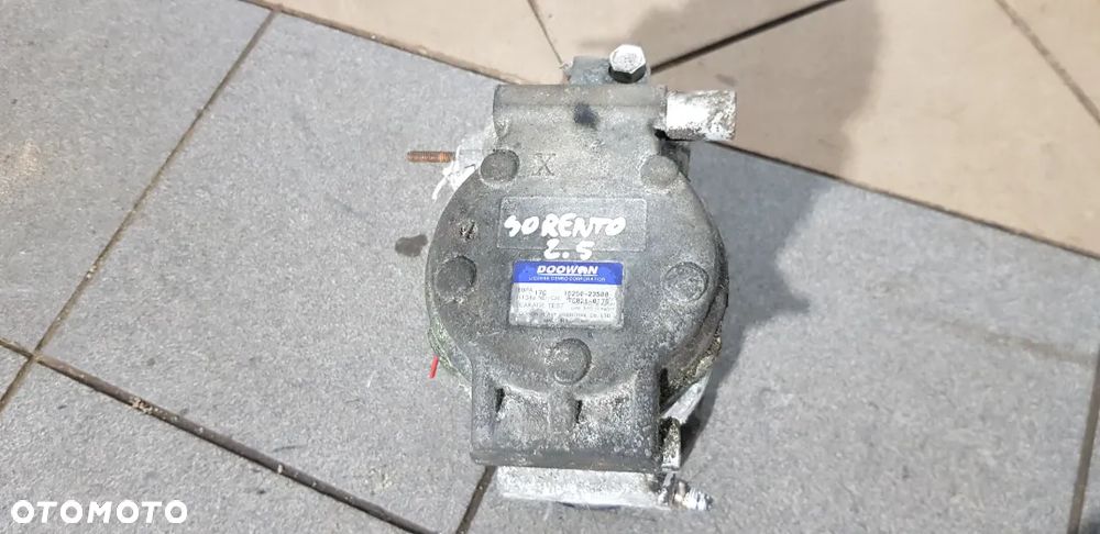 Kia Sorento 2.5 Sprężarka Klimatyzacji - 4