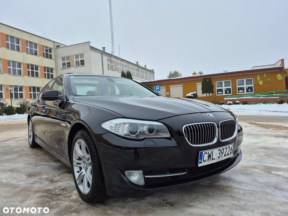 BMW Seria 5 520d Sport-Aut - 13