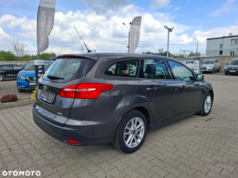 Ford Focus - 13