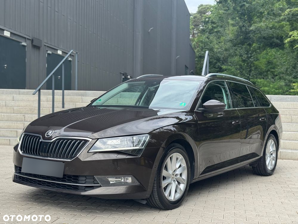 Skoda Superb 2.0 TDI Ambition DSG7 - 5