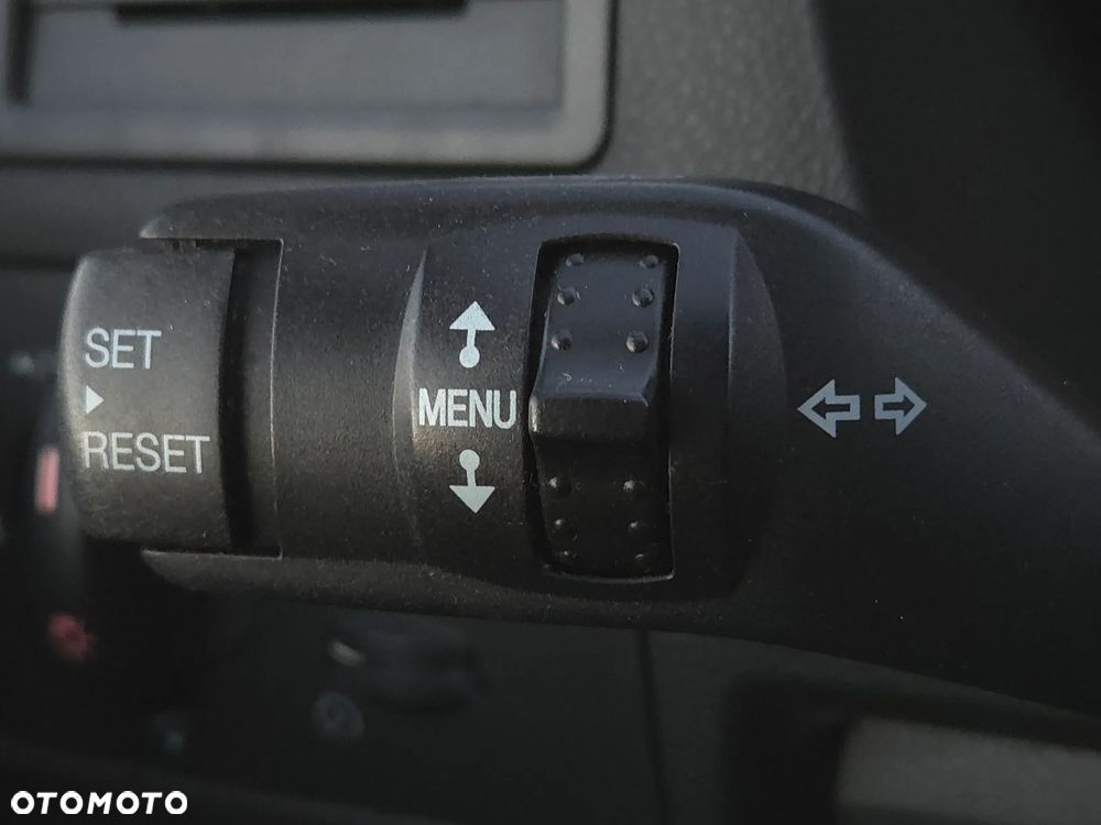Ford Kuga 2.0 TDCi 2x4 Individual - 24