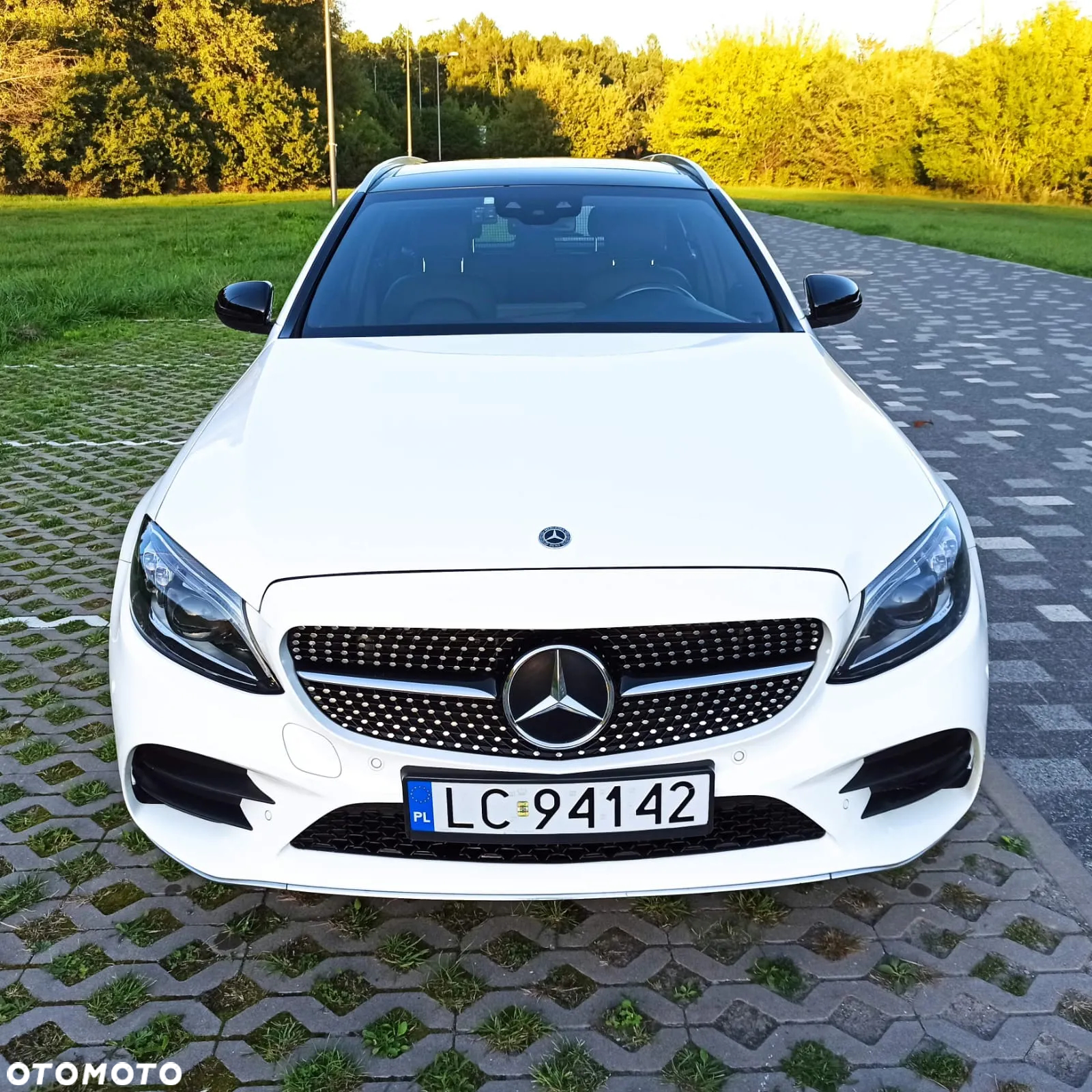 Mercedes-Benz Klasa C 220 d 4Matic T 9G-TRONIC AMG Line - 9