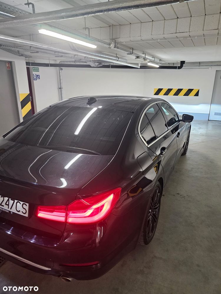 BMW Seria 5 530d Luxury Line - 3