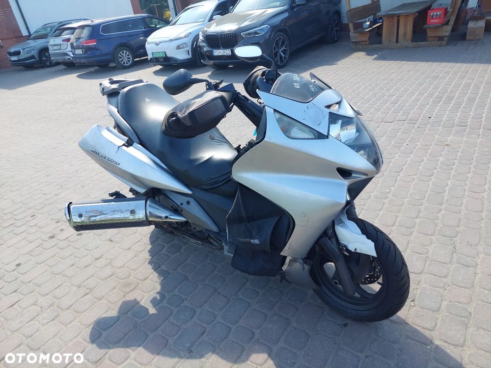 Honda Silver Wing - 6