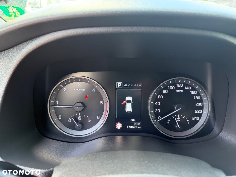 Hyundai Tucson blue 1.7 CRDi 2WD DCT Style - 19