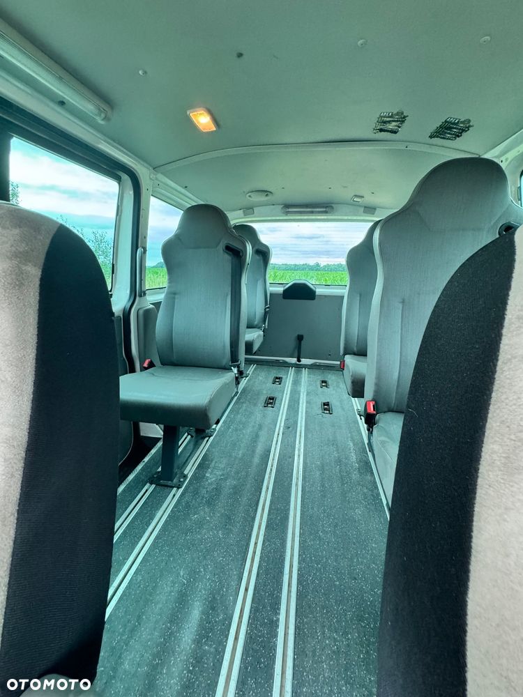 Volkswagen Transporter DSG - 8