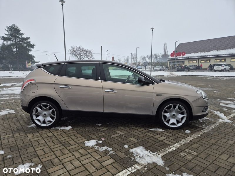 Lancia Delta 1.6 MultiJet 16v Gold - 7