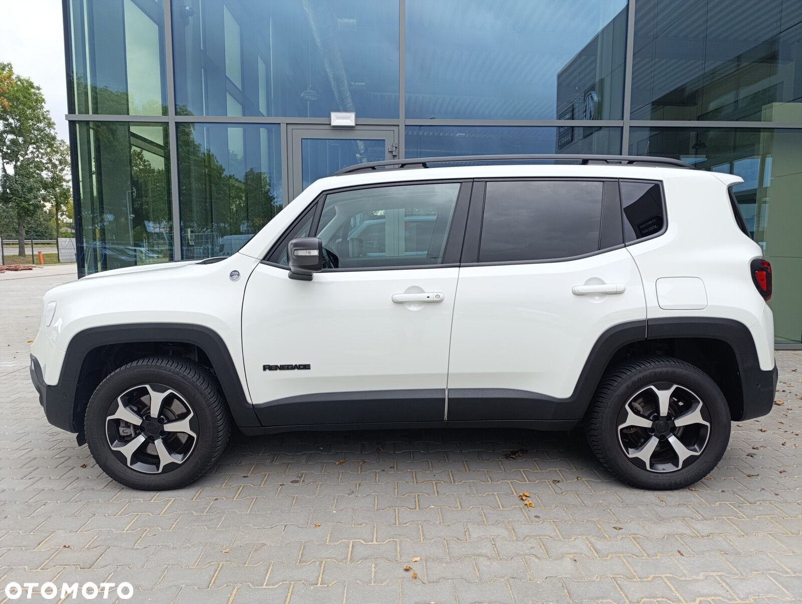 Jeep Renegade - 4