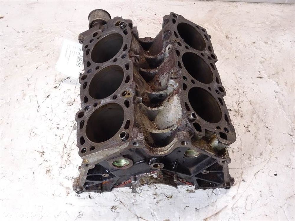 BLOK SILNIKA - 391.00 PLN - MITSUBISHI L200 / TRITON (KA_T, KB_T) 2004 - 2016 2.5 DI-D 4WD (KB4T) - 2