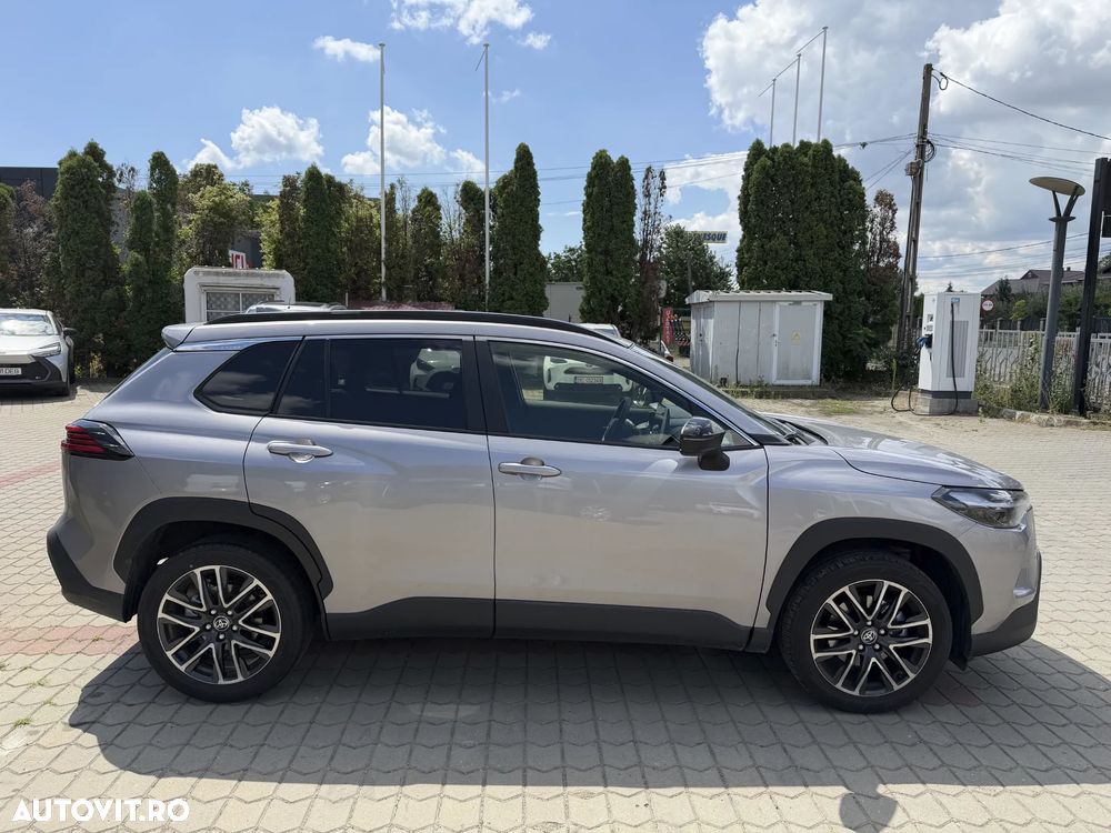 Toyota Corolla Cross - 4