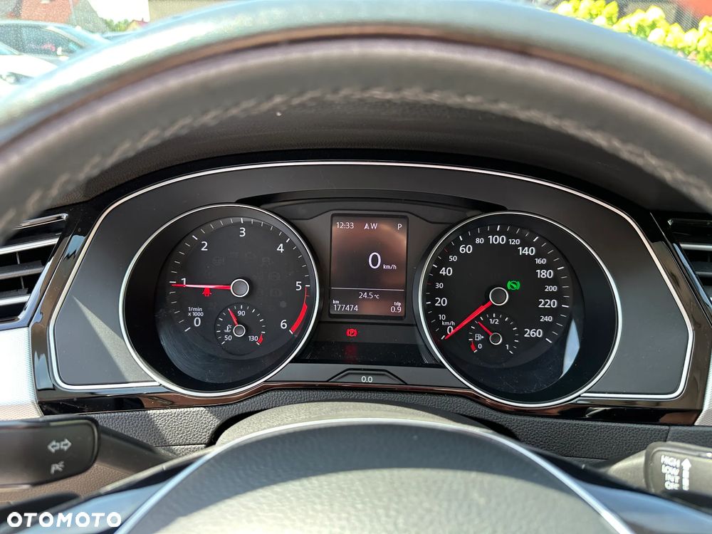Volkswagen Passat Variant - 9