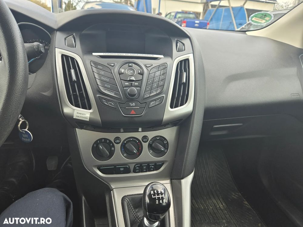 Ford Focus 1.6 TDCI DPF Trend - 16