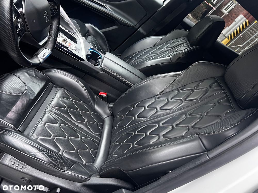 Peugeot 3008 2.0 BlueHDi GT S&S EAT8 - 11