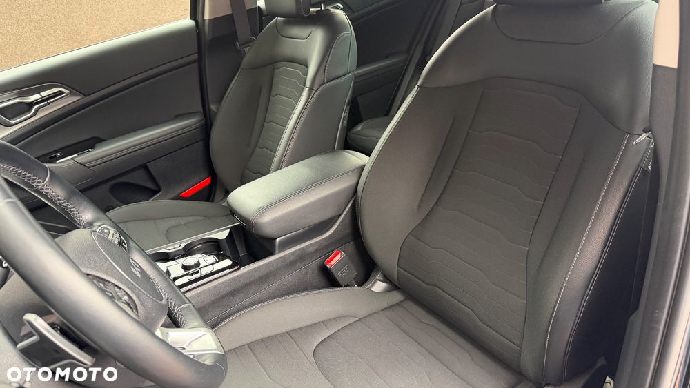 Kia Sportage 1.6 T-GDI MHEV Business Line 2WD DCT - 20