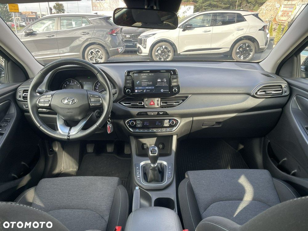 Hyundai i30 - 16