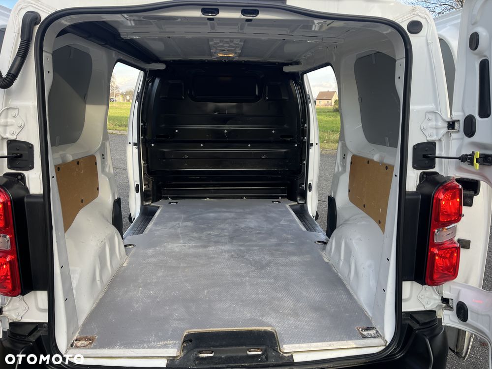 Peugeot EXPERT - 11