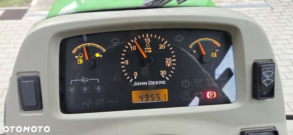 John Deere 3720 - 10