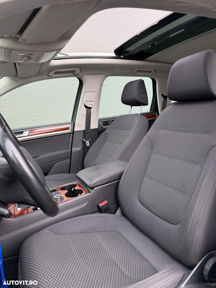 Volkswagen Touareg - 9