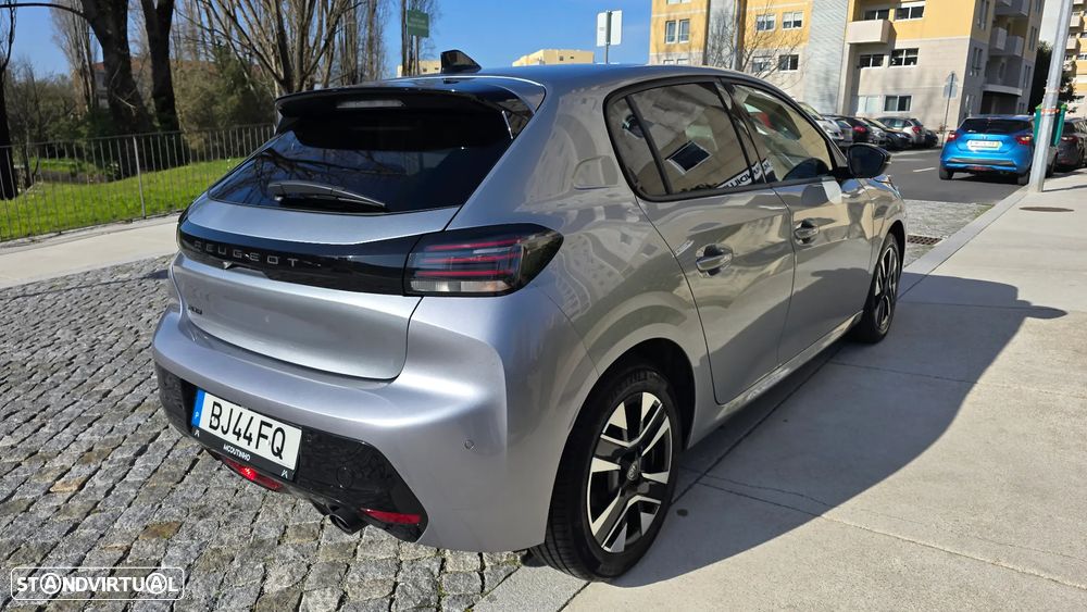 Peugeot 208 1.2 PureTech Allure - 4