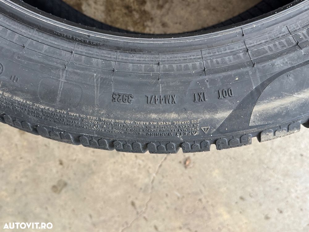 Vând set anvelope 255/45/20-285/40/20 Pirelli de iarnă noi omologate BMW - 5