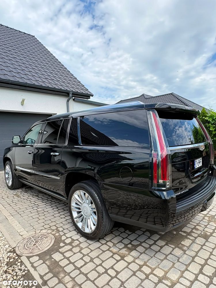 Cadillac Escalade 6.2 V8 ESV Platinum - 4