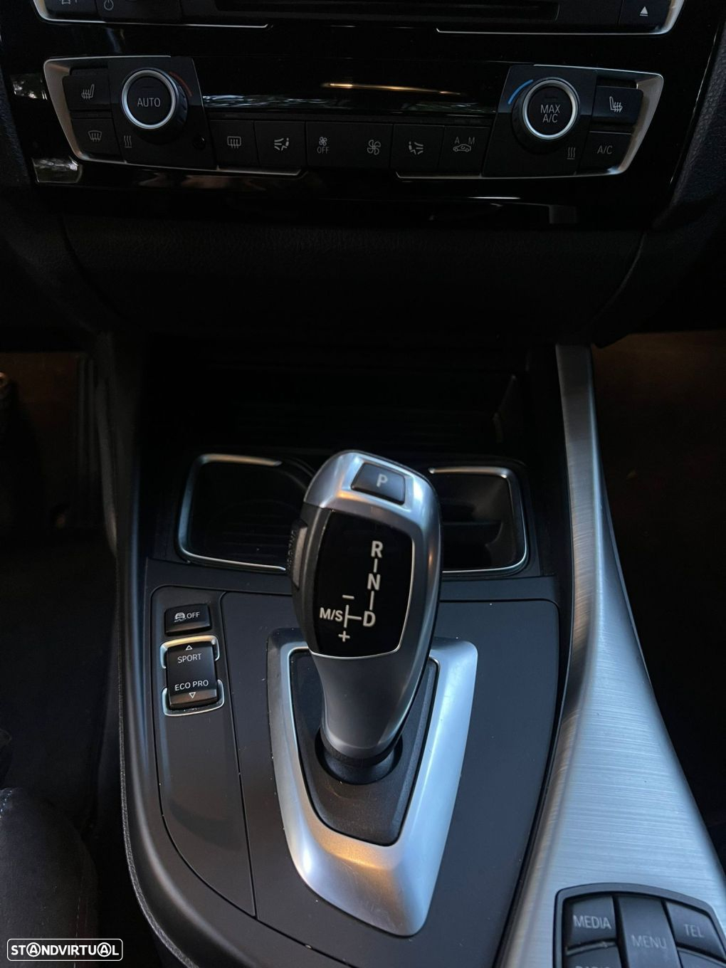 BMW 118 dA Pack M - 29