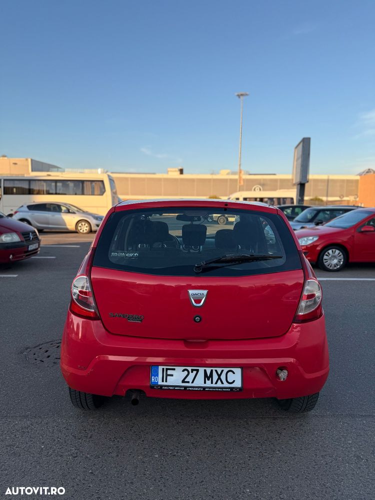 Dacia Sandero - 4