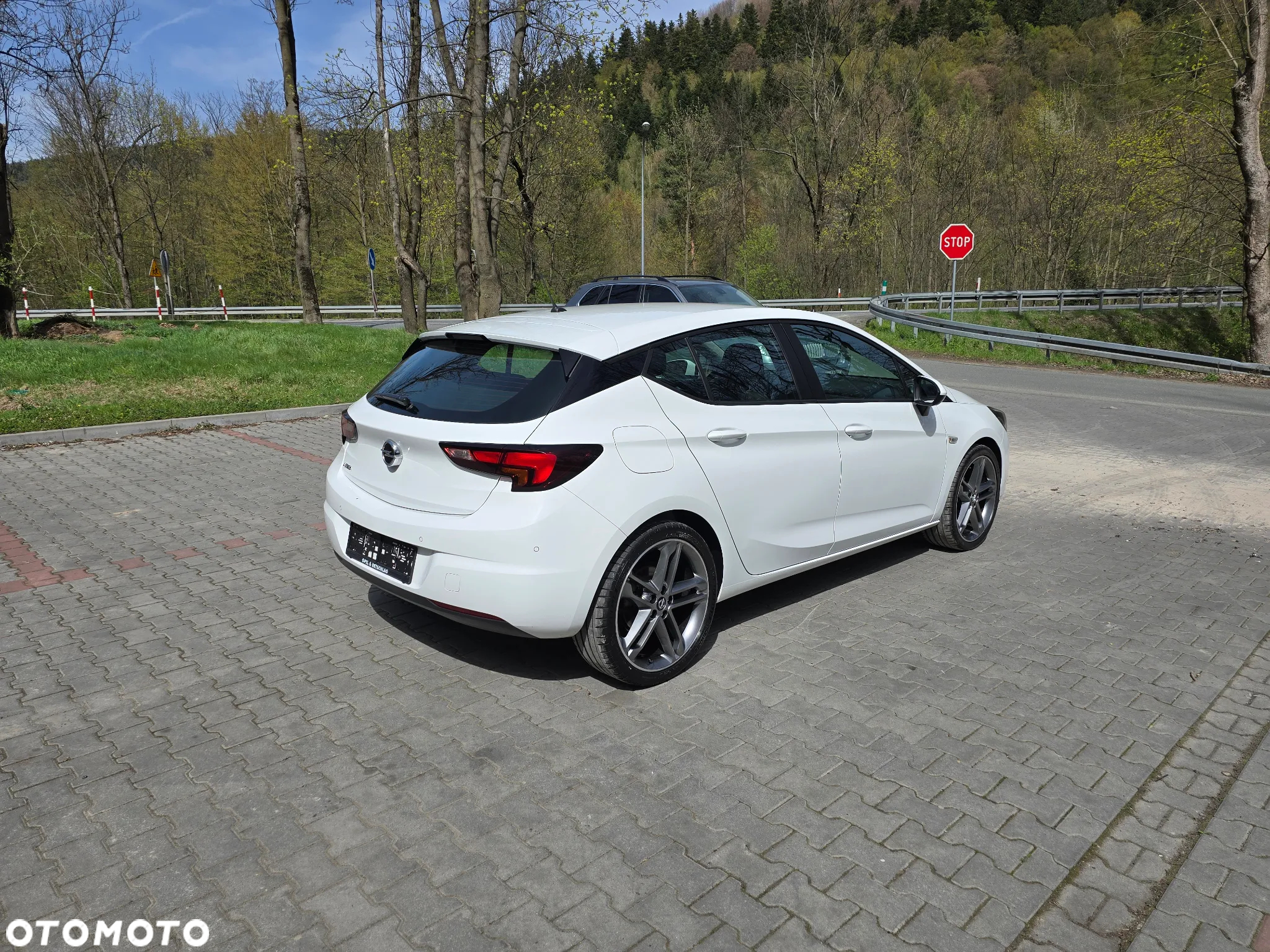 Opel Astra 1.2 Turbo - 20