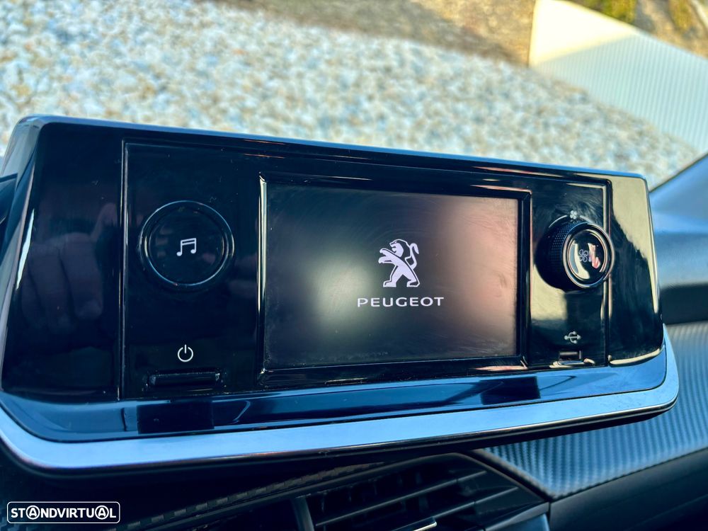 Peugeot 208 1.2 PureTech Active - 37