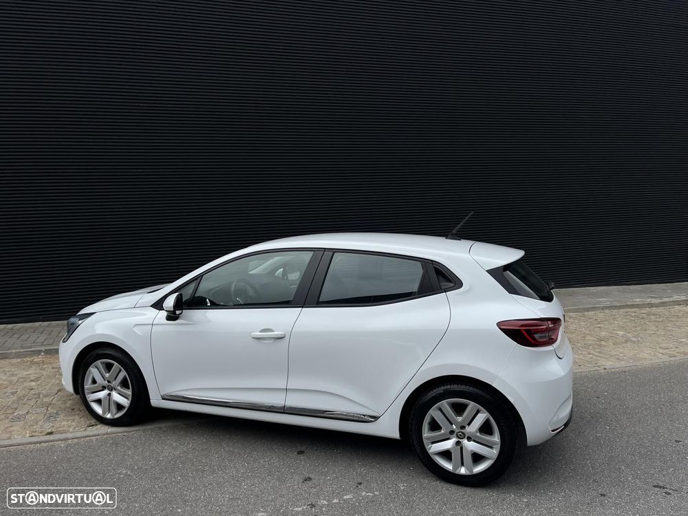 Renault Clio 1.0 TCe Techno Bi-Fuel - 29