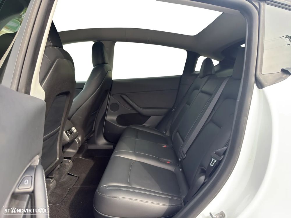 Tesla Model Y Long Range Tração Integral - 12