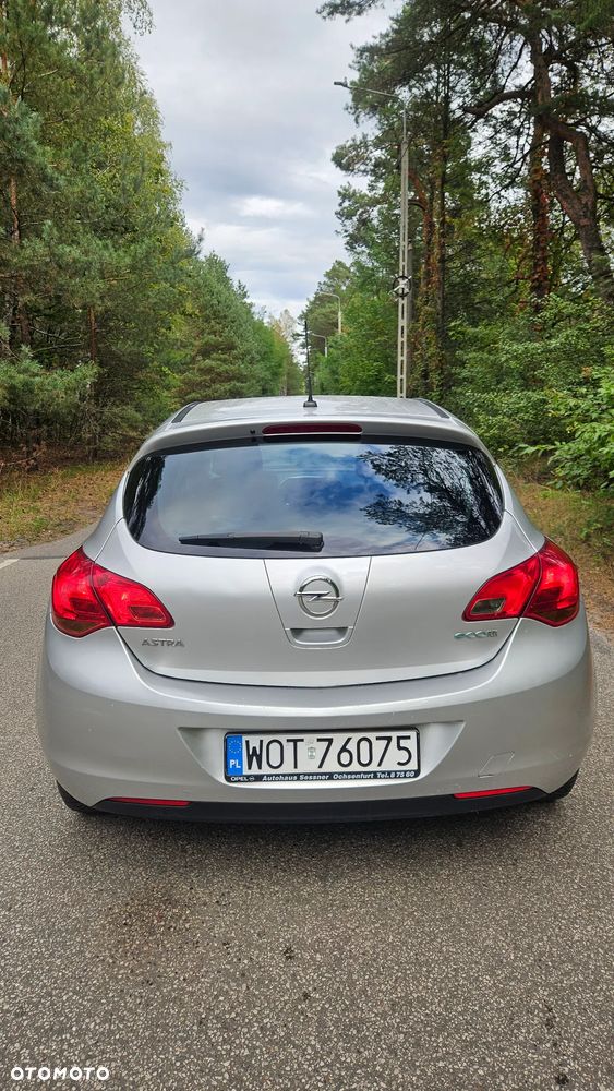 Opel Astra - 7