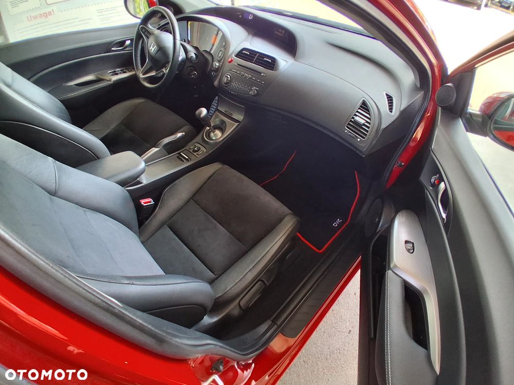 Honda Civic 1.8 GT Special Edition - 24