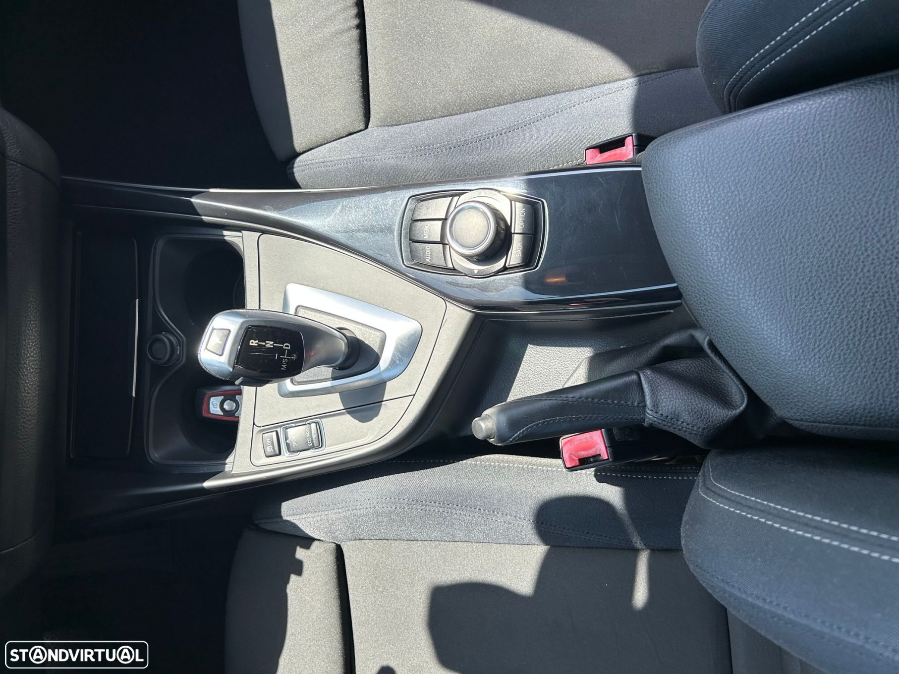 BMW 118 dA Line Sport - 18