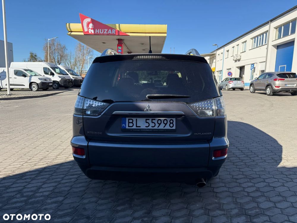 Mitsubishi Outlander 2.0 Intense 2WD - 6