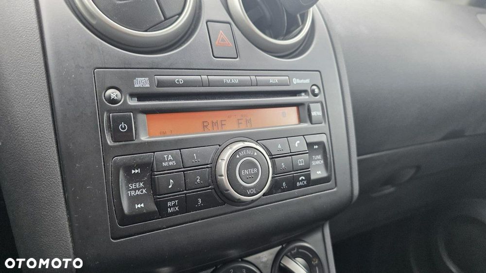 Nissan Qashqai - 12