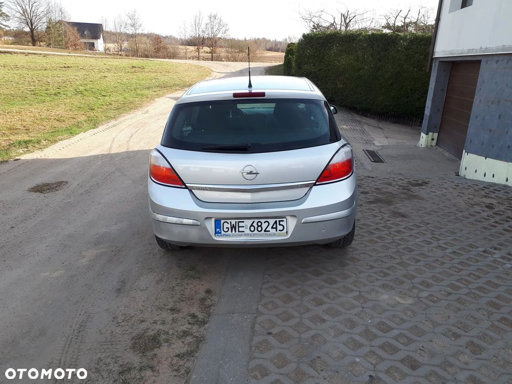 Opel Astra - 9
