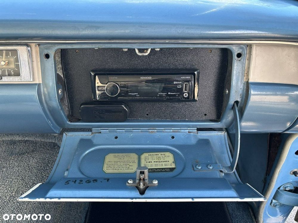 Ford Fairlane - 40