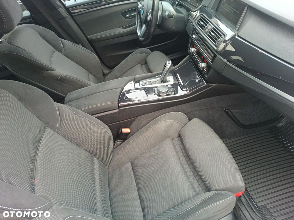 BMW Seria 5 520d M Sport - 19